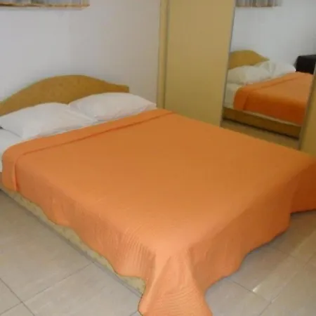 Davor - In Centre Apartment